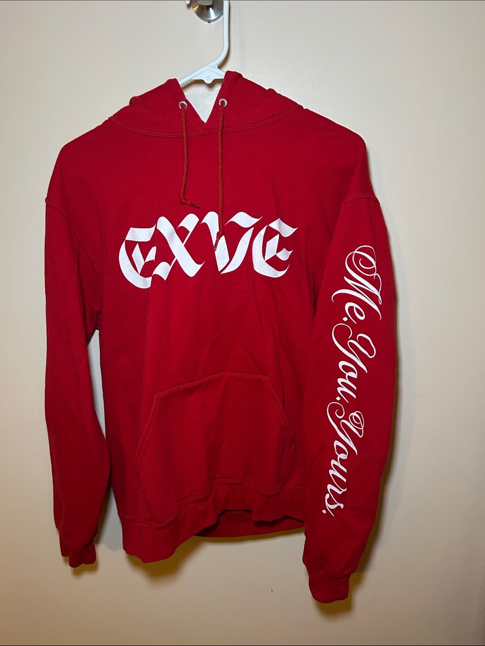 GXVE by Gwen Stefani red hoodie medium